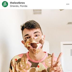 NWT Lost Bros Mickey "Snack Attack" Mask